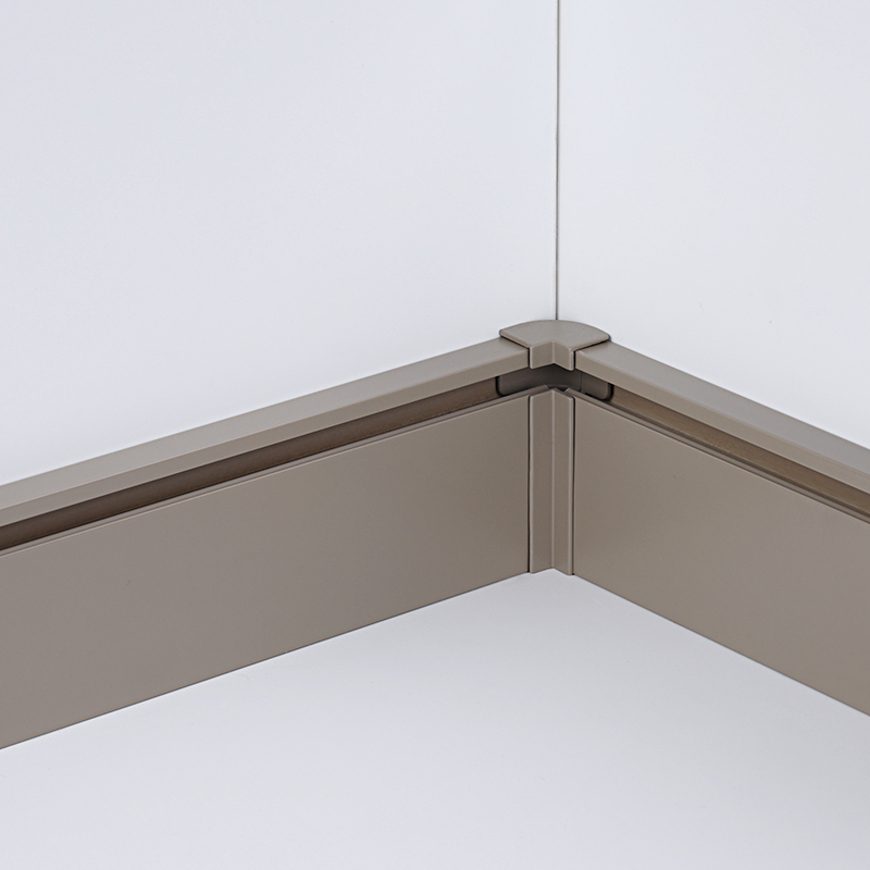 skirting profiles 踢脚线型材