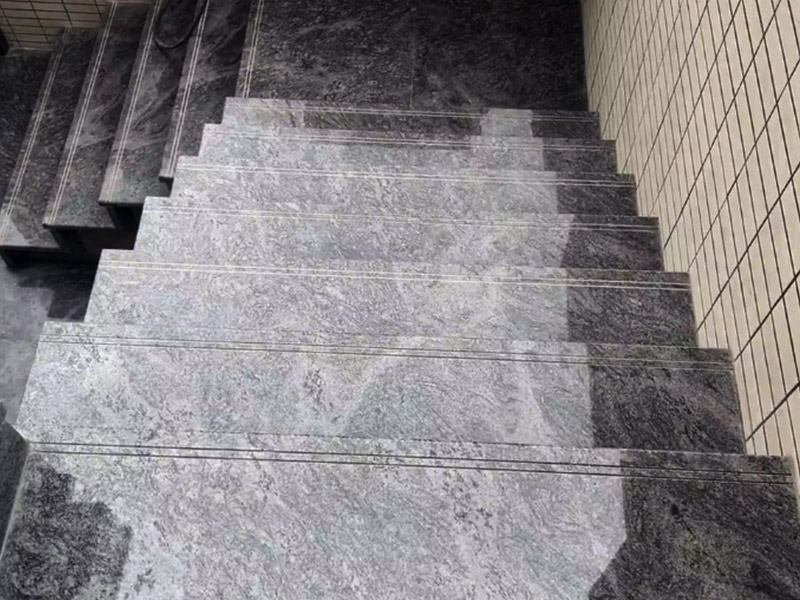 楼梯裙板