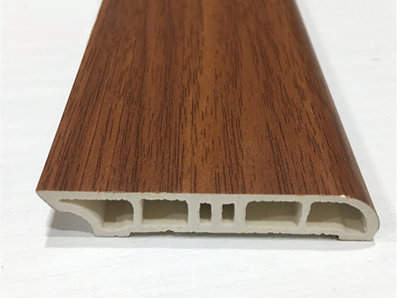 60*12mm SPC铅笔踢脚板