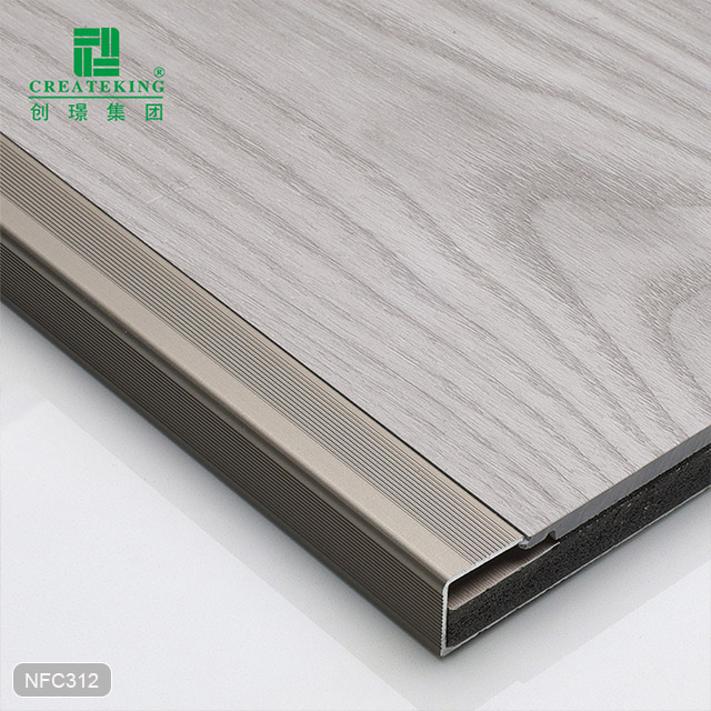 26.9x14.3mm C型铝合金地板包边条