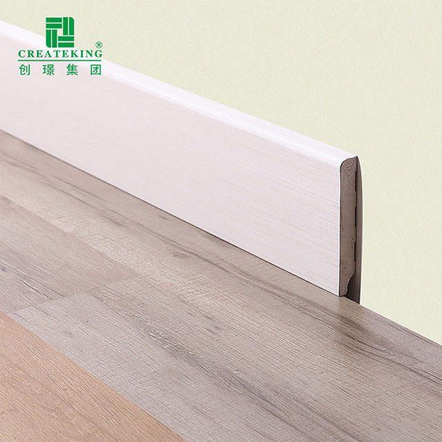 100*15mm PVC楼梯踢脚线